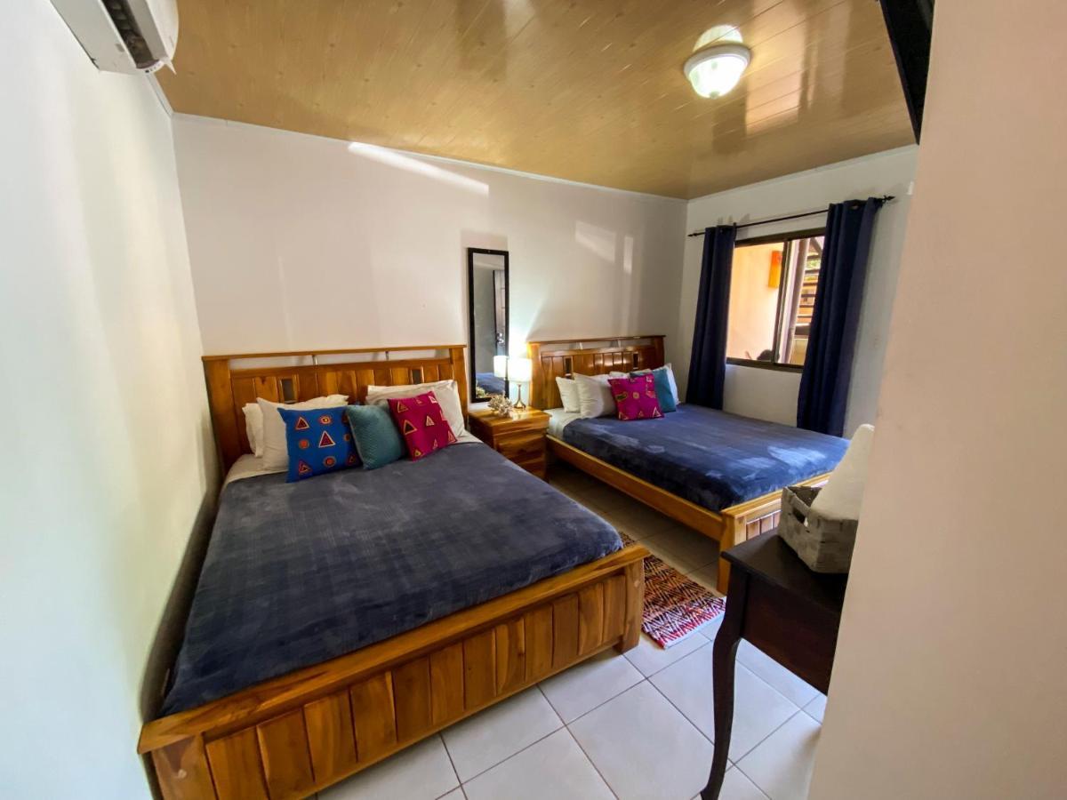 Roxy'S Bed & Breakfast Boca Chica Exterior foto